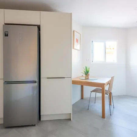 Vakantiehuis Wehostcostaluz-maison Zen Au Bord De Mer